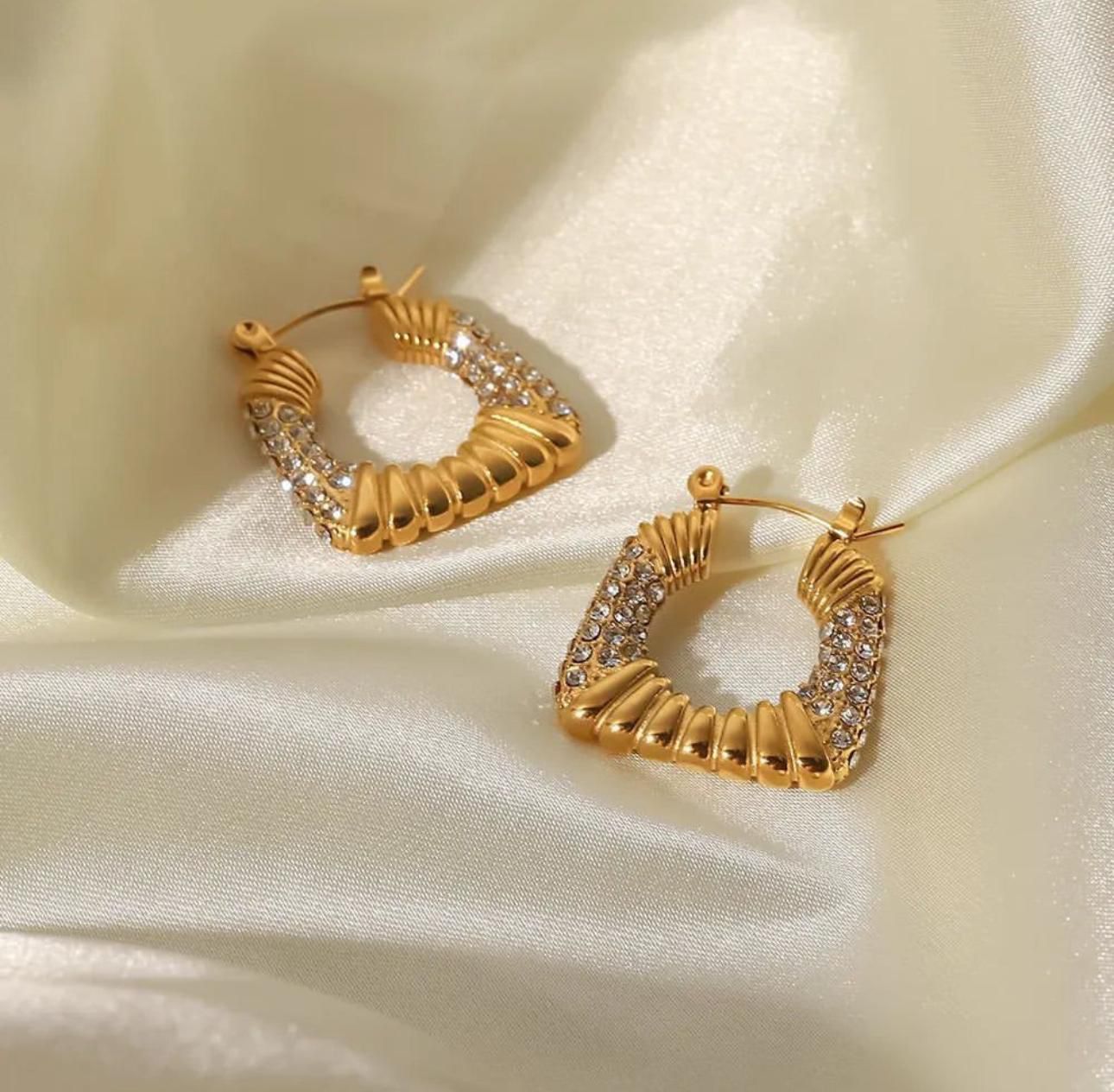 Delight Dangles