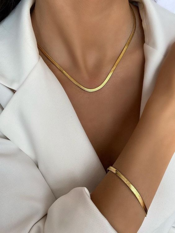 Sleek Serpentine Coil 18K Gold Plated